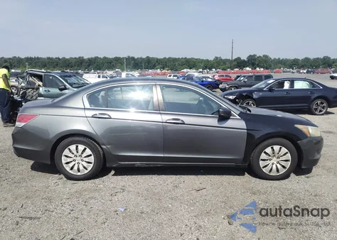 2010 Honda Accord 2.4 Lx z USA, uszkodzony, nr VIN 1HGCP2F3XAA064534